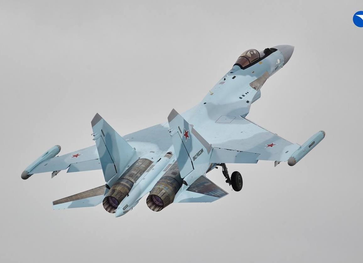 Современная военная авиация: Су-35